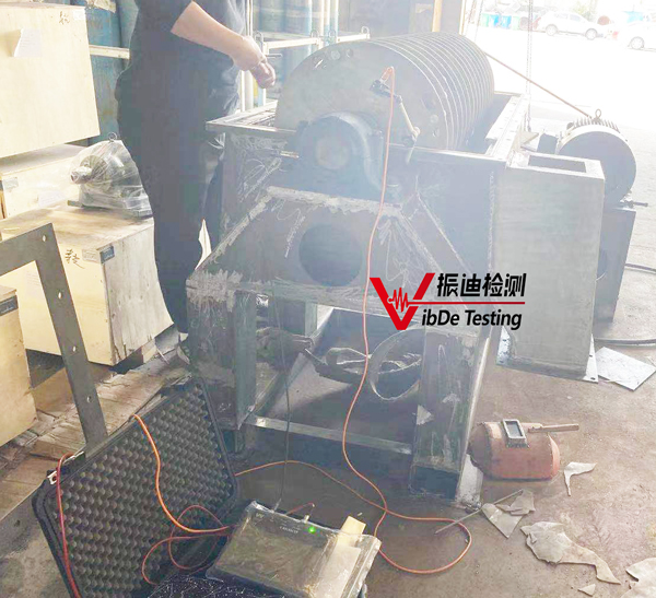 破碎機(jī)XB.jpg